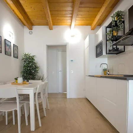 Lejlighed Carpe Diem 2 Bedrooms 2 Bathrooms Free Parking Como